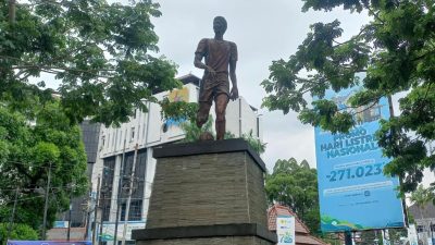 Mengenang Ribut Waidi, Legenda PSIS Semarang yang Sosoknya Diabadikan Menjadi Patung