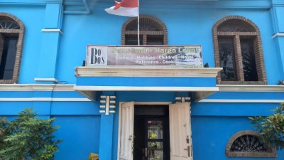 Menilik Book Boss, Toko Buku Impor yang Masih Bertahan di Semarang