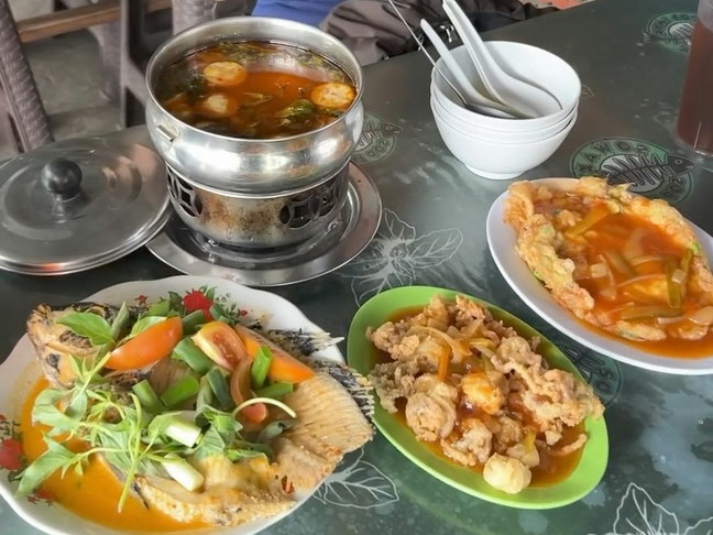 tempat kuliner enak