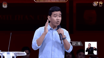 Dengar Keluhan Warga Wonogiri Soal Jalan Rusak, Gibran: Jateng Rusak Kabeh, Tapi Solo Alus