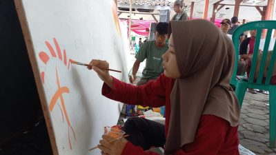 Unik! Mural Nasional di Blora Menggunakan Media Kalsibord
