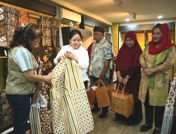 Puan Maharani Dorong Pemkot Semarang Angkat Potensi Batik Warna dari Alam