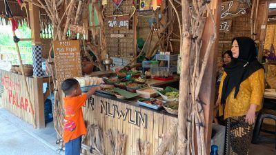 Kampung Jawi Gunungpati Semarang Kian Apik, Nuansa Tradisional dengan Makanan Khas Jawa