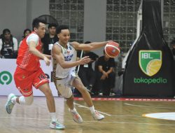 Satya Wacana Kalah Lawan Tim Tamu Rajawali Medan di IBL Knight Stadium Semarang 