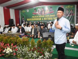 Condro Kirono Sampaikan Salam Prabowo Ke Ribuan Majelis Dzikir Rotibul Haddad