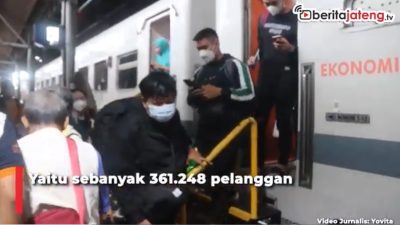 Video Penumpang Kereta Api saat Libur Nataru Naik 43 Persen