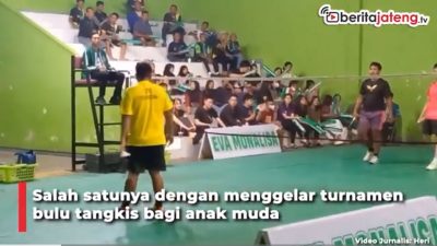 Video Kampanye Unik Caleg, Gelar Lomba Bulu Tangkis