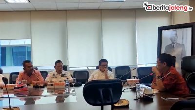 Video Demo Ricuh, Fraksi PDIP DPR RI Terima Audiensi Apdesi