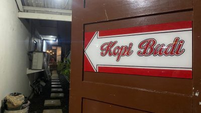 Lokasi di Belakang Rumah, Kopi Budi Betulan Jadi Kafe Hidden Gem di Semarang, Ngopi Asyik Khas Rumahan