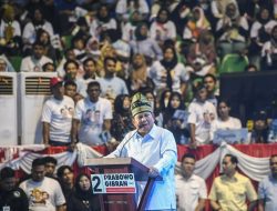 Pidato di Acara Relawan, Prabowo: Ada yang Nyinggung Saya Punya Tanah Berapa, Dia Pintar atau Goblok Sih?