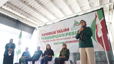 Hadiri Rembuk Iklim, Ratusan Perempuan Nelayan Sampaikan Gagasan dan Aspirasi ke TPN Ganjar-Mahfud