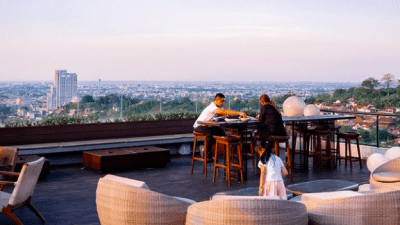Epicure Sky Terrace Semarang, Cafe City Light View dengan Nuansa Eropa yang Klasik!