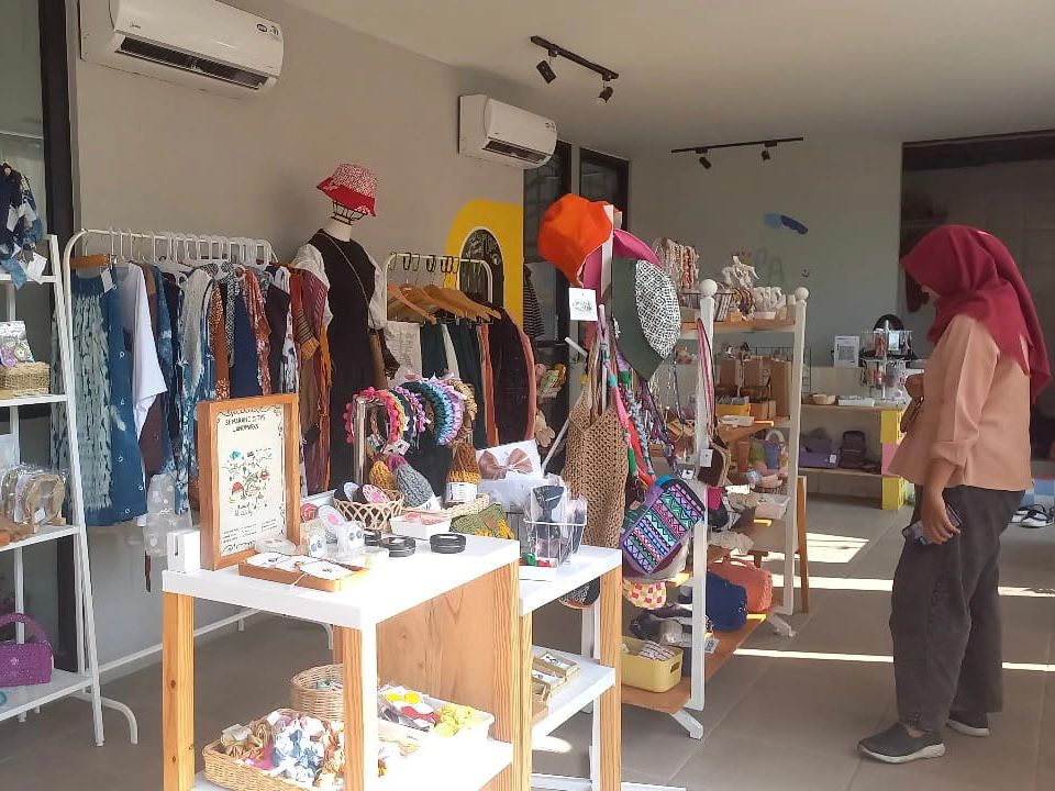 Toko Ola Semarang