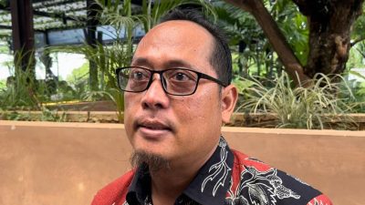 Menutup APK Capres dengan Paslon Lain Marak di Jateng, Bawaslu Selesaikan 16 Sengketa di Wilayah Ini