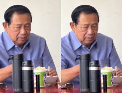 Momen SBY Makan di Warung Pinggir Jalan Viral di Medsos, Netizen Malah Sedih