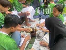 SMAN 11 semarang membatik