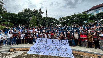 Meski Sikap Rektor dan Guru Besar Beda, BEM Undip Tetap Ikut Aksi Pemakzulan Jokowi