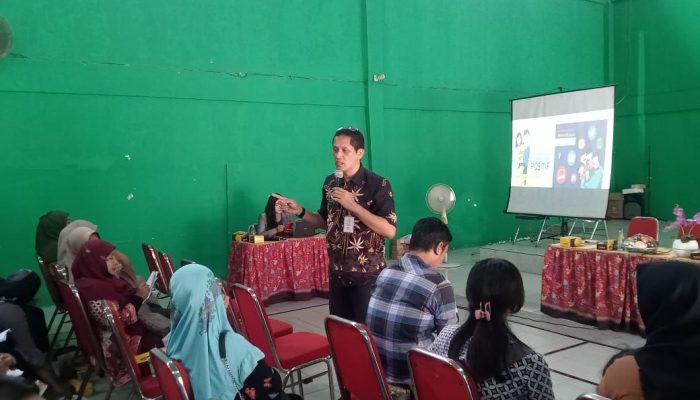 Gelar FGD Pola Asuh Anak, Disdik Kota Semarang Ajak Orang Tua Terapkan Happy Parenting