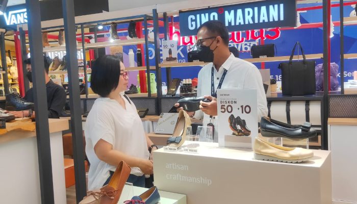 Gino Mariani Hadir di The Park Semarang, Suguhkan Sepatu Kulit Premium dan Berkualitas