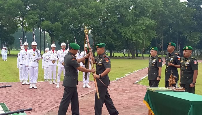 Sertijab Danyonif 410/ Alugoro Diwarnai Sejumlah Atraksi Menarik