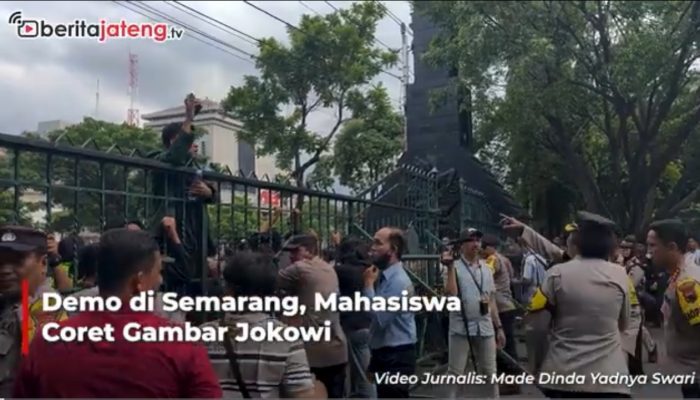 Video Demo di Semarang, Mahasiswa Coret Gambar Jokowi