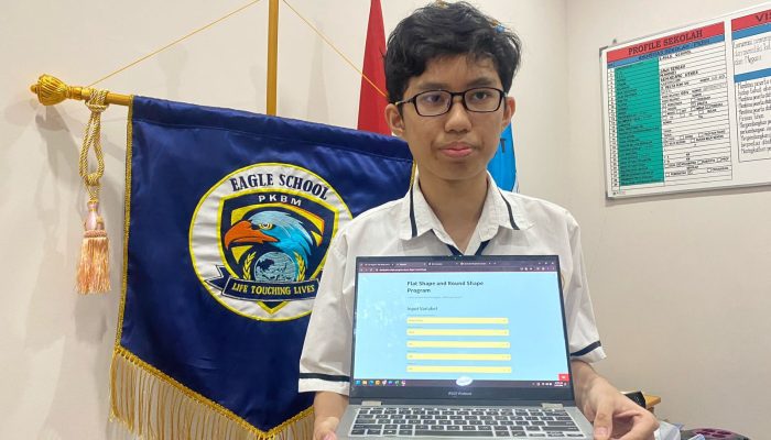 Jago Pemrograman, Inilah Devan Daniel, Siswa ‘Gifted’ Asal Semarang yang Kuasai Python Sejak SMP
