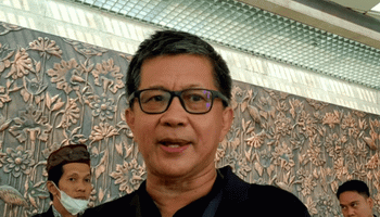 CEK FAKTA: Rocky Gerung Buktikan Video Kecurangan Pemilu dari KPU dan Bawaslu