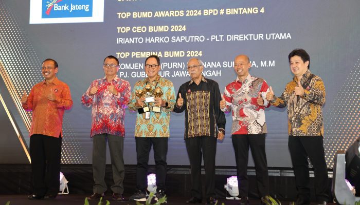 Bank Jateng Borong Penghargaan di TOP BUMD Awards 2024