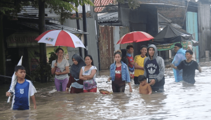 Banjir di Kawasan Sawah Besar Semarang Masih Tinggi, Warga Kesulitan Cari Bahan Makanan