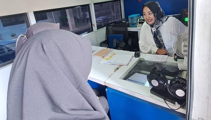 Optimalkan Pelayanan Semasa Banjir, Bank Jateng Cabang Demak Buka Layanan Mobil Kas Keliling