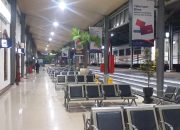 Banjir Mulai Surut, Stasiun Semarang Tawang Bank Jateng Kembali Layani Naik Turun Penumpang