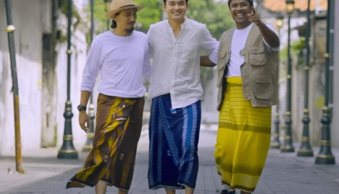 Ternyata Motif dan Warna Sarung Bisa Cerminkan Kepribadian, Mana Karaktermu?