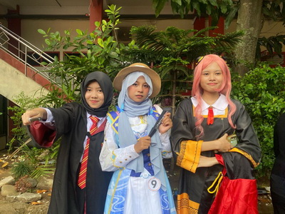 siswa SMAN 15 semarang // cosplay