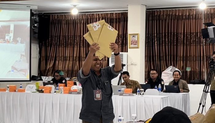 Prabowo-Gibran Sah Menang di Solo, KPU: Saksi AMIN dan Ganjar-Mahfud Enggan Tanda Tangan Hasil