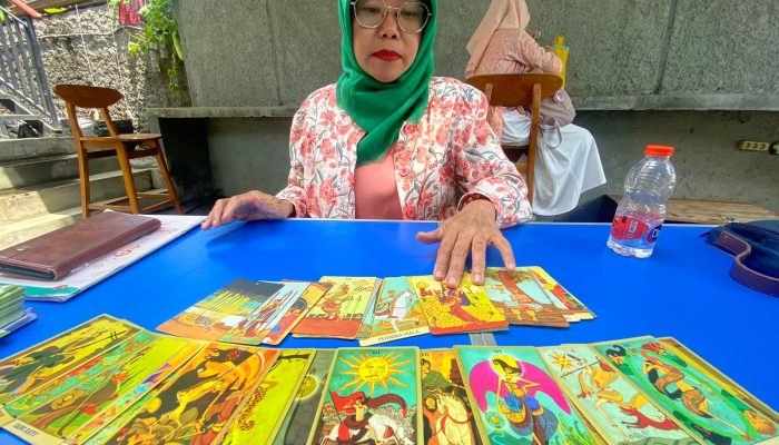 Mengenal Tarot dari Psikolog Klinis Semarang, Harga Mulai Rp30 Ribu, Mau Coba?