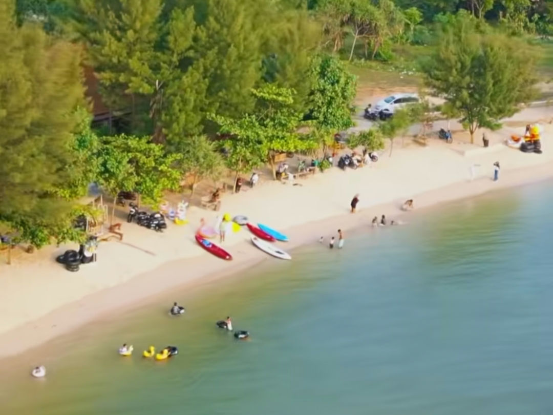 Pantai Blebak Sekuro Jepara