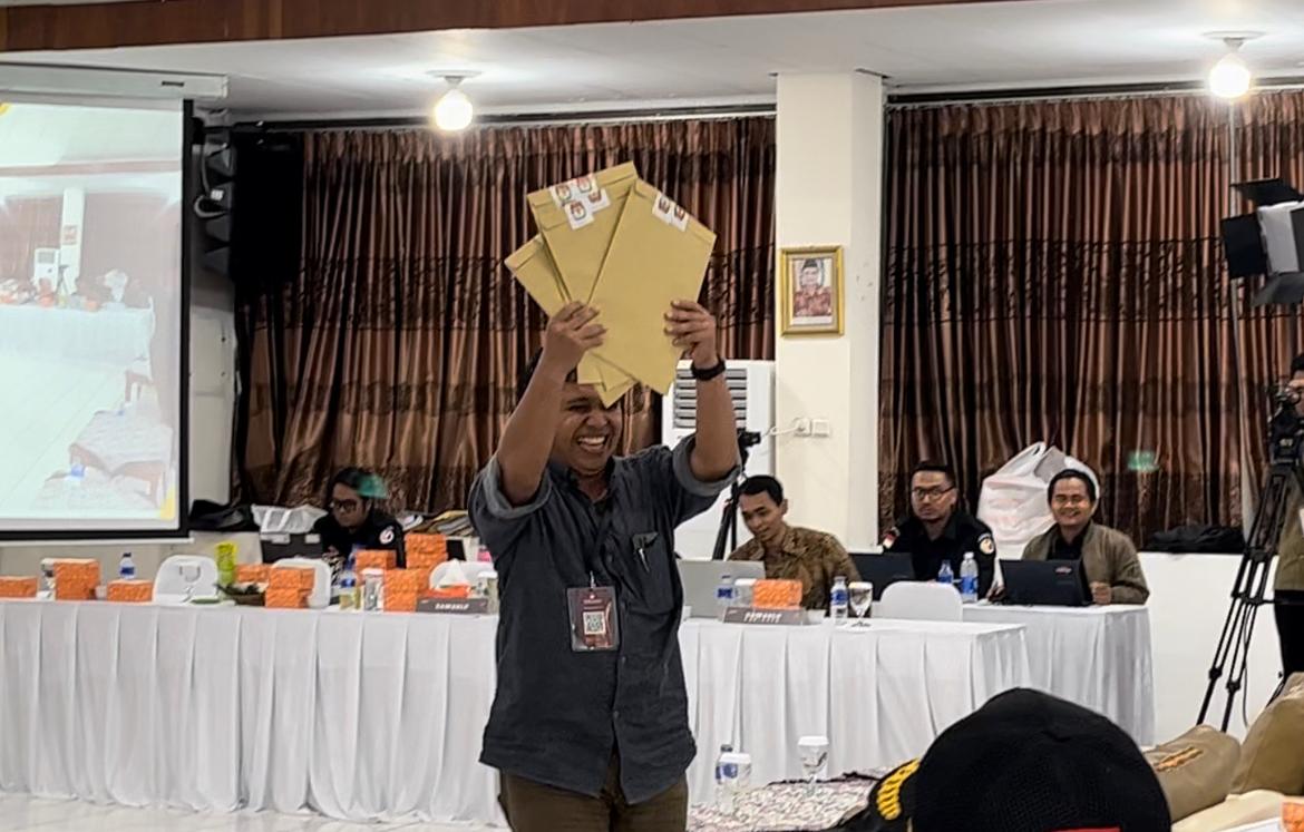 Ketua KPU solo, Bambang Christanto