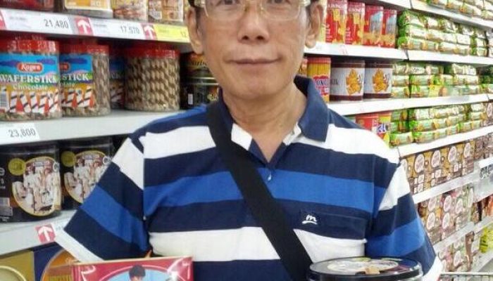Populer Saat Lebaran, Ini Sosok Bernardus Prasodjo, Pelukis Gambar Legendaris di Kaleng Khong Guan