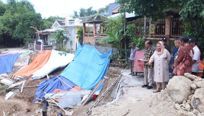Mbak Ita: Penanganan Longsor di Sendangmulyo Harus Detail dan Komprehensif