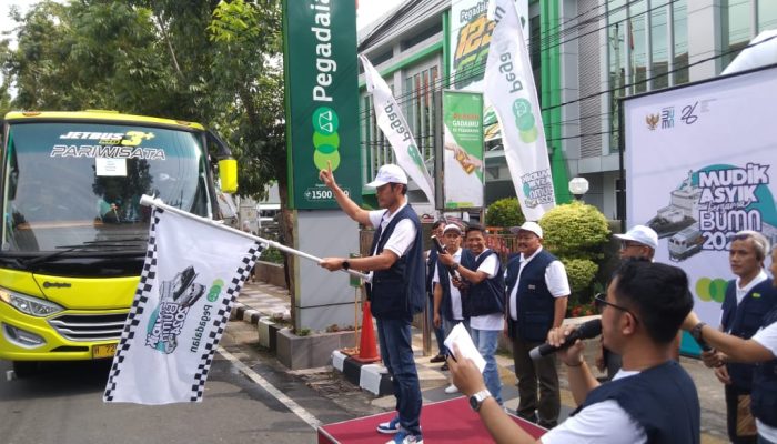 Pegadaian Kanwil Semarang Berangkatkan Rombongan Mudik Asyik 2024 ke Berbagai Daerah