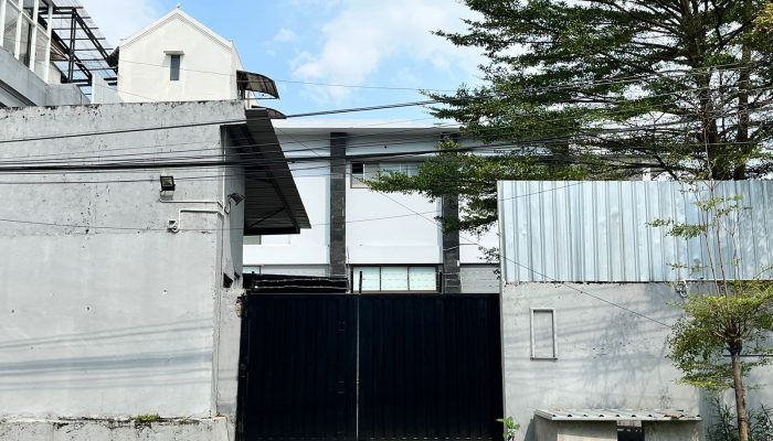 Exhaust Fan Menyala, Begini Kondisi Rumah Judi Mewah di Telaga Bodas Dekat Stadion Jatidiri Semarang