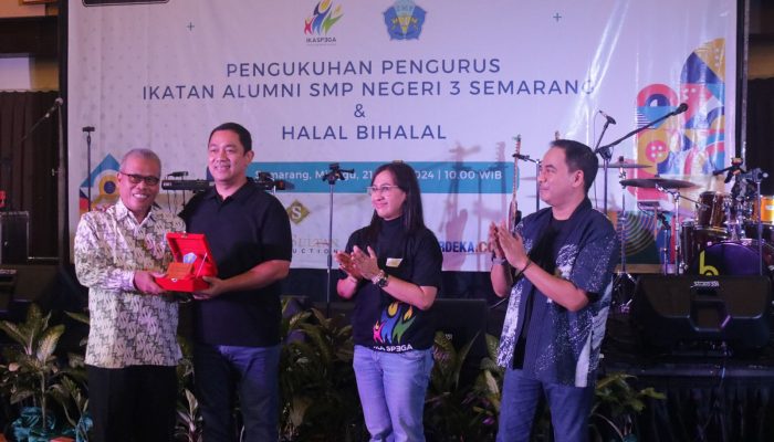 Hendi Dikukuhkan Sebagai Ketua IKASPEGA Semarang