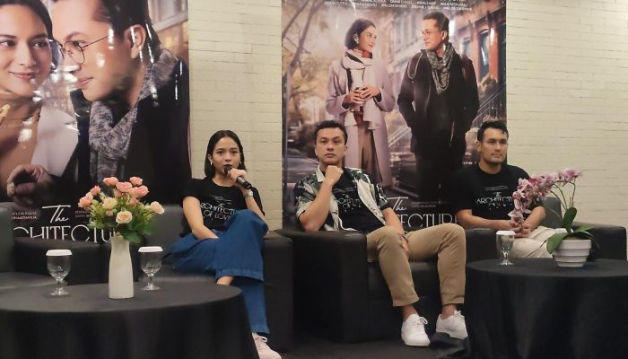 Ada Gambar Sketsa Asli Karya Nicholas Saputra di Film The Architecture of Love