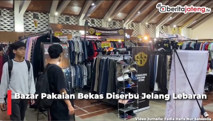 Video Bazar Pakaian Bekas Diserbu Jelang Lebaran