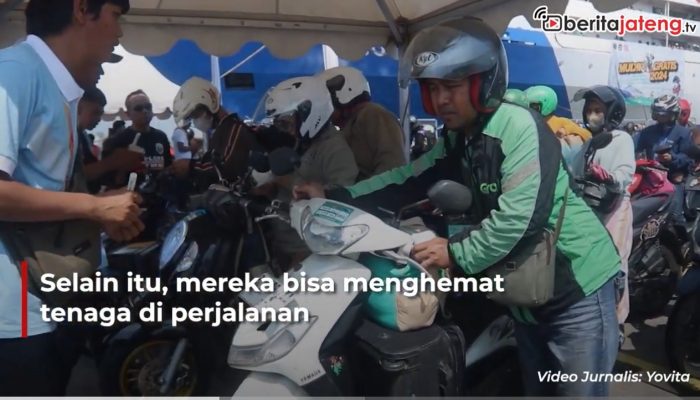 Video Ribuan Pemudik Sepeda Motor Tiba di Pelabuhan Tanjung Emas Semarang