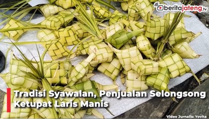 Video Syawalan Tiba, Penjualan Selongsong Ketupat Laris Manis