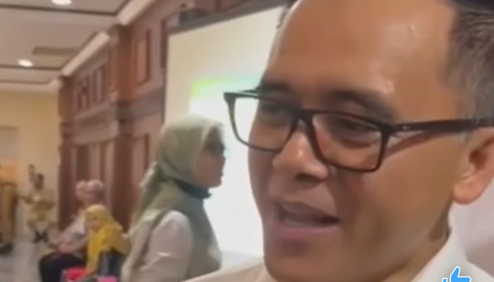 Video Menteri PAN-RB Prediksi Timnas Menang 2-1 atas Uzbekistan