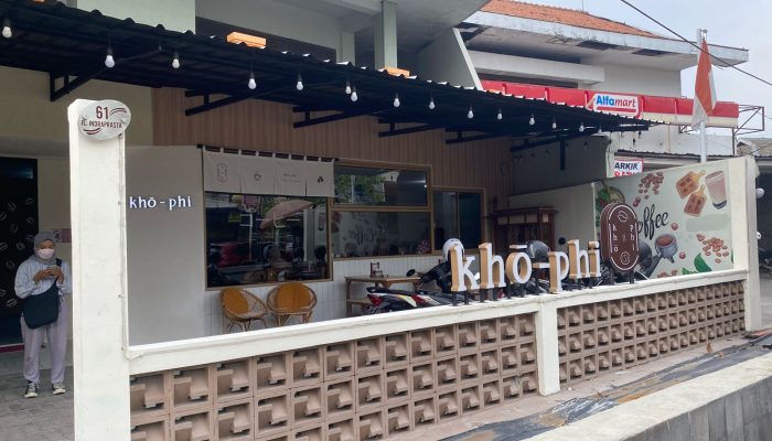 Mengunjungi Kho-Phi, Kafe Anyar di Tengah Kota Semarang, Nyaman dan Harga Ramah di Kantong!