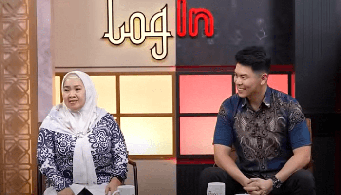 Punya Anak Beda Agama, Ini Alasan Mama Elly Ogah Paksa Andy Sugar Mualaf