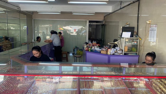 Jelang Lebaran, Penjualan Emas di Kota Semarang Malah Lesu, Lebih Parah Dibanding Saat Pandemi